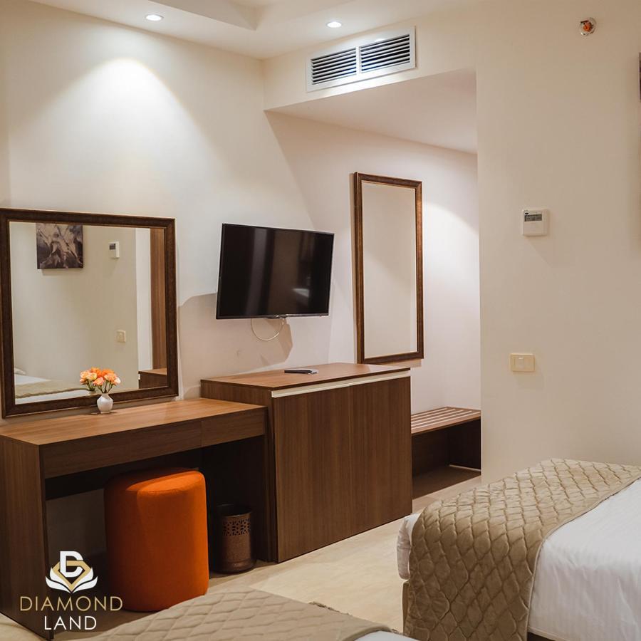 Diamond Land Hotel Madinat Al Ashir min Ramadan エクステリア 写真