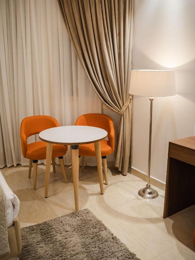 Diamond Land Hotel Madinat Al Ashir min Ramadan エクステリア 写真